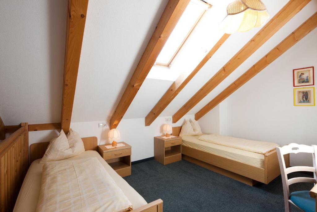 Hotel Amaten Bruneck Zimmer foto